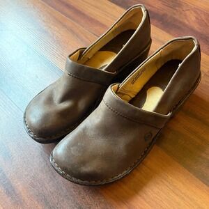 Born Clogs Brown Leather Slip On Mule Shoes Women Size 7 EU 38 Comfort